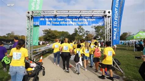 Out of the Darkness Chicagoland Walk brings thousands together for suicide prevention